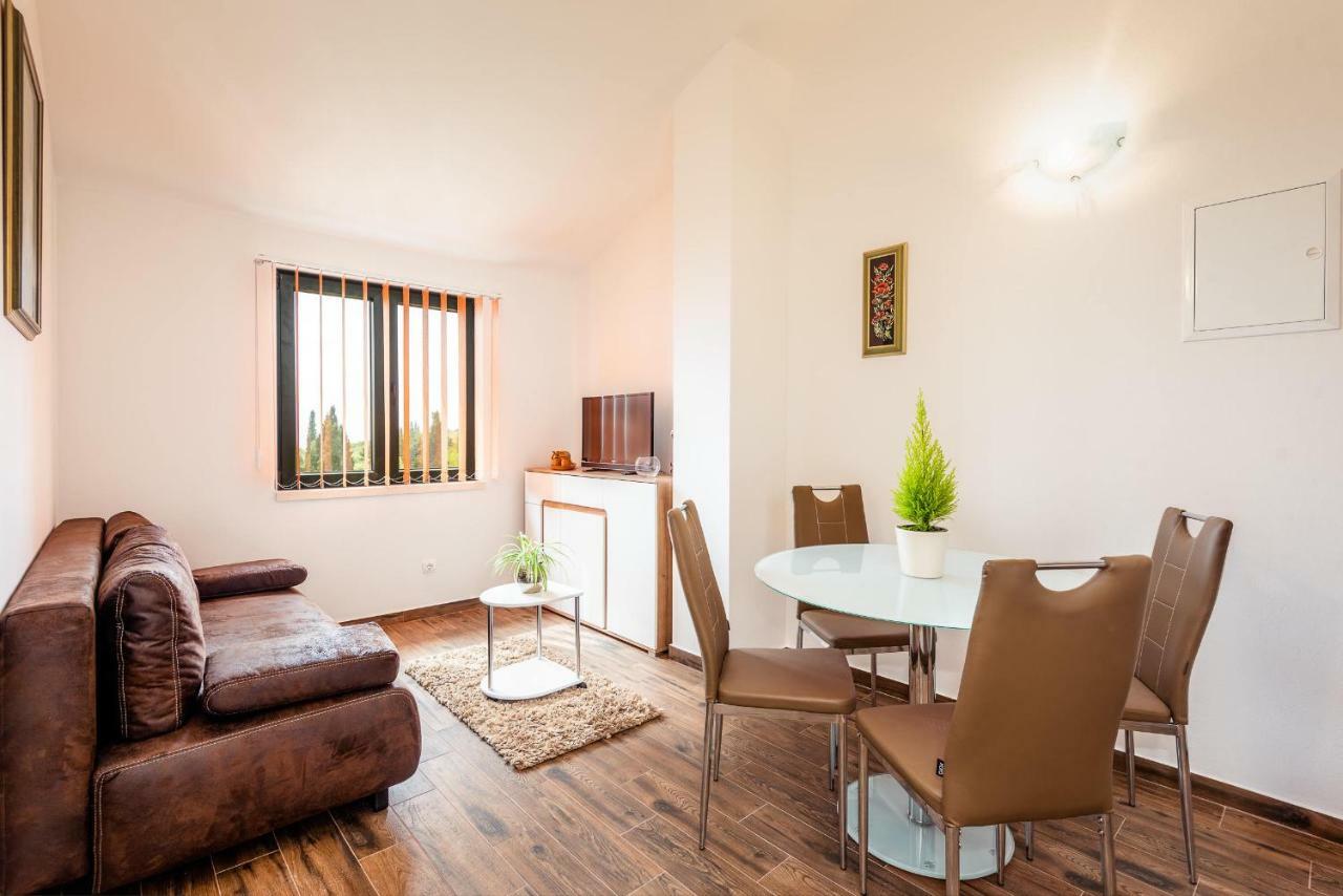 Apartmani Kremena Small Beach 200M Klek Dış mekan fotoğraf