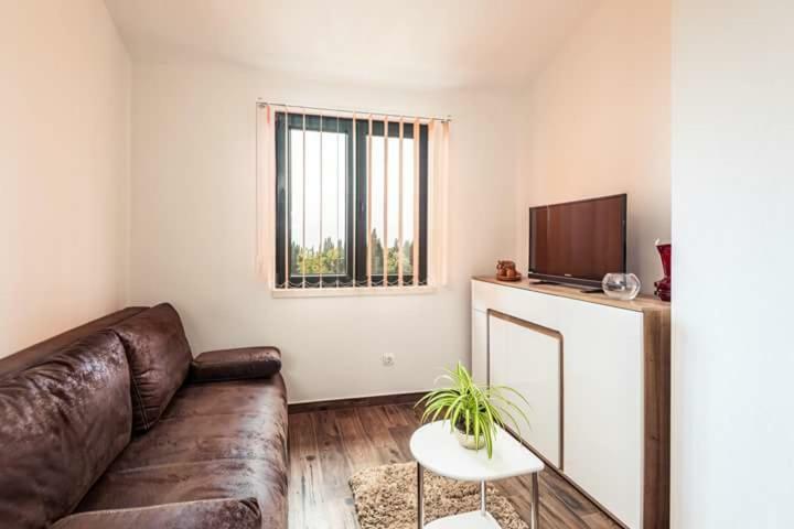 Apartmani Kremena Small Beach 200M Klek Dış mekan fotoğraf